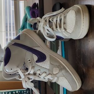 Nike Air Force Sneakers